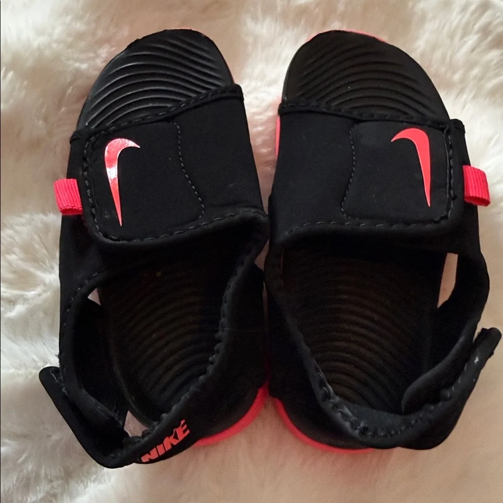 Nike Sunray Adjust 5 V2 Sandals